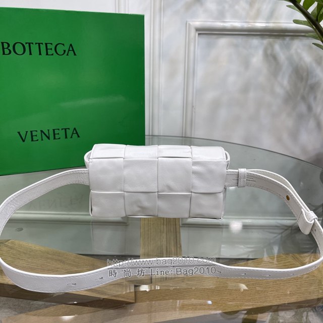 Bottega veneta高端女包 KF0023 寶緹嘉爆款白色CASSETTE腰包 BV經典款四格腰包/胸包/斜挎包/單肩包  gxz1396